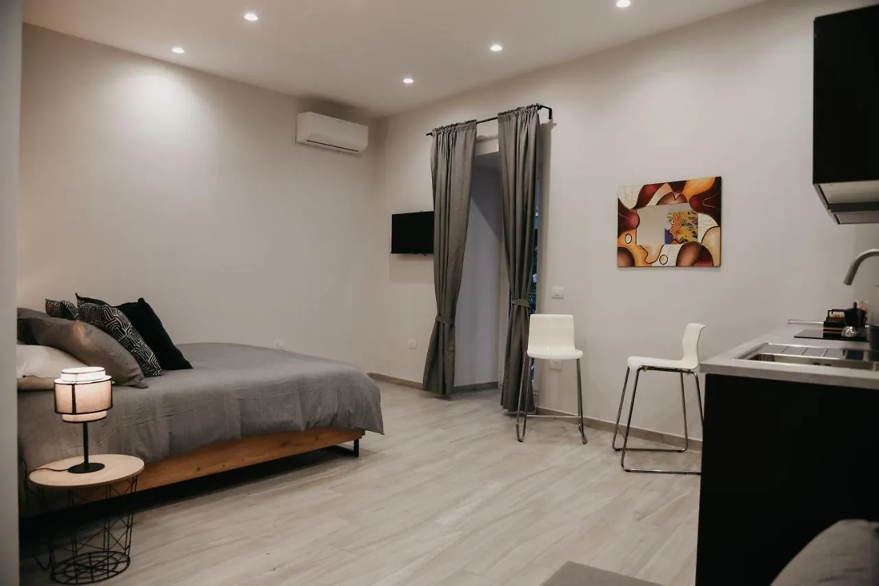 Terra Mia Suite - Je So' Pazzo Naples Apartment